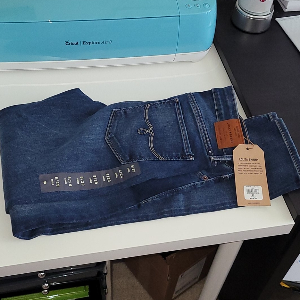 Lucky brand jeans